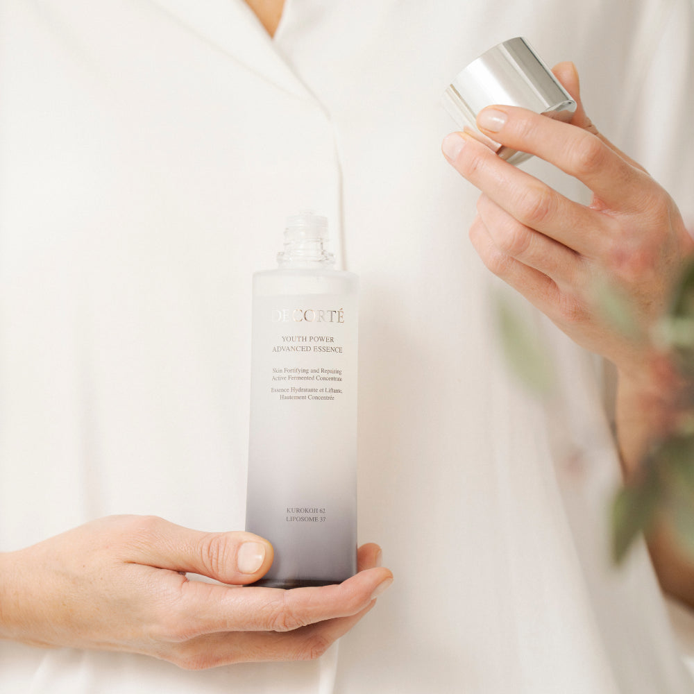 Essence Hydratante et Liftante, Hautement Concentrée 150ml