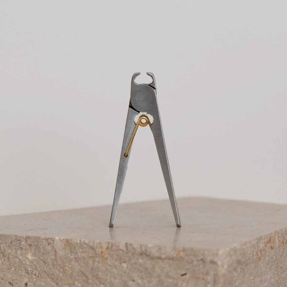 Petit Nail Clipper Clothespin