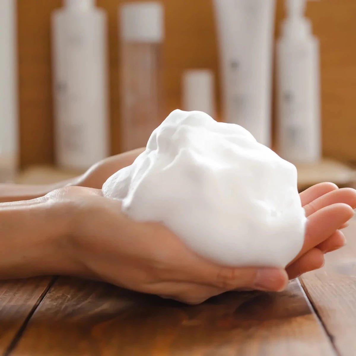 CrĂšme moussante Moisturizing Clean Facial Cleansers MAKANAI