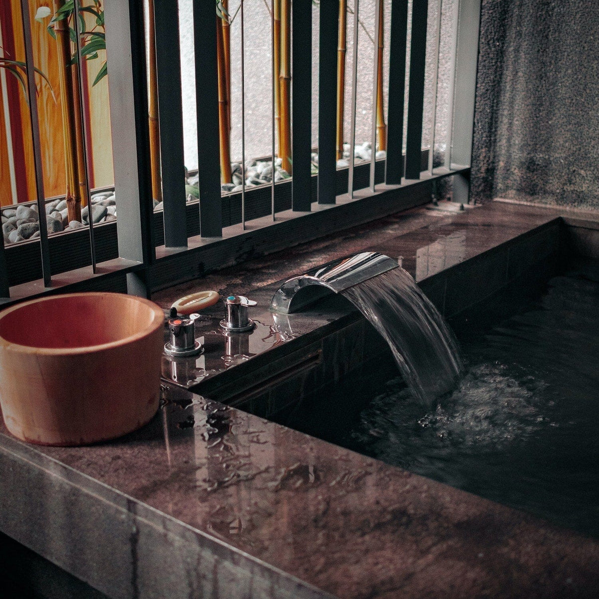 Le bain, rituel japonais de purification