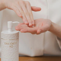 DECORTE AQ Huile Démaquillante Revitalisante 200ml