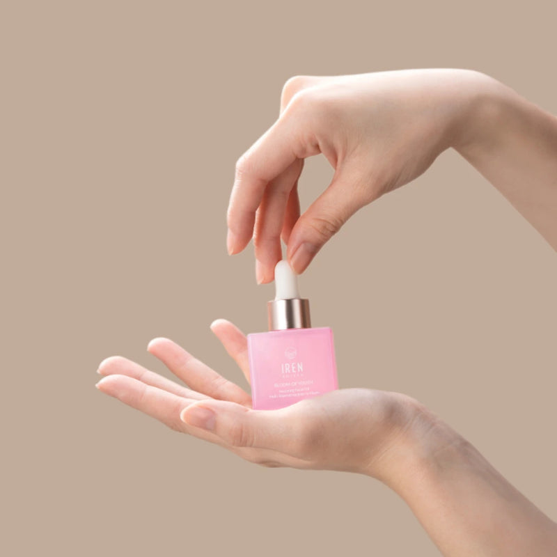 BLOOM OF YOUTH Repairing Facial Oil