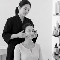 Soin visage express Glow & Lift avec facialiste - 35 min