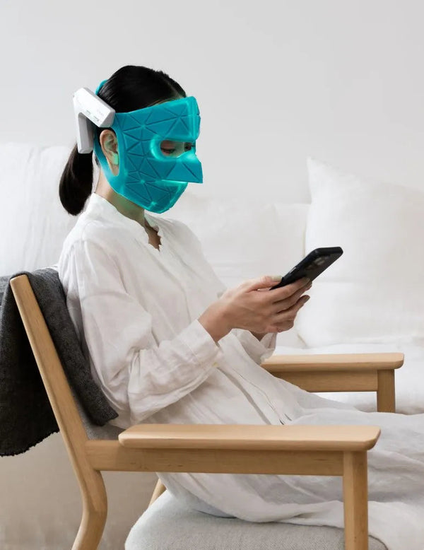 BLUE-GREEN MASK