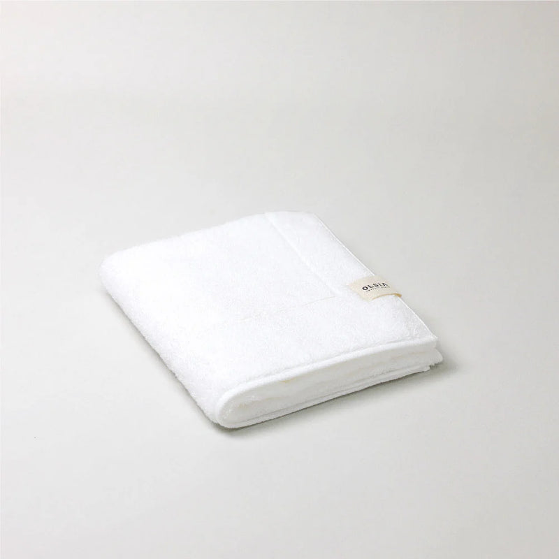 Premium cotton compact bath towel