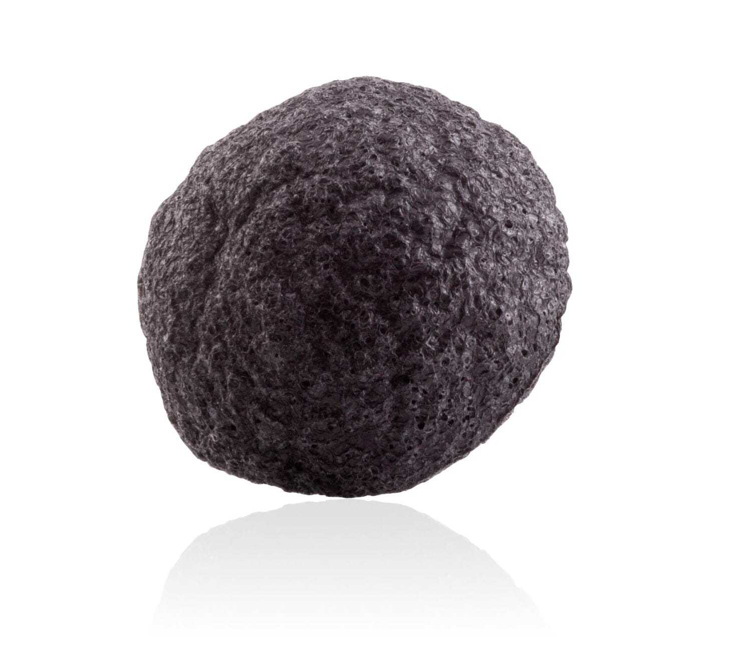 Éponge konjac naturelle noire MAKANAI