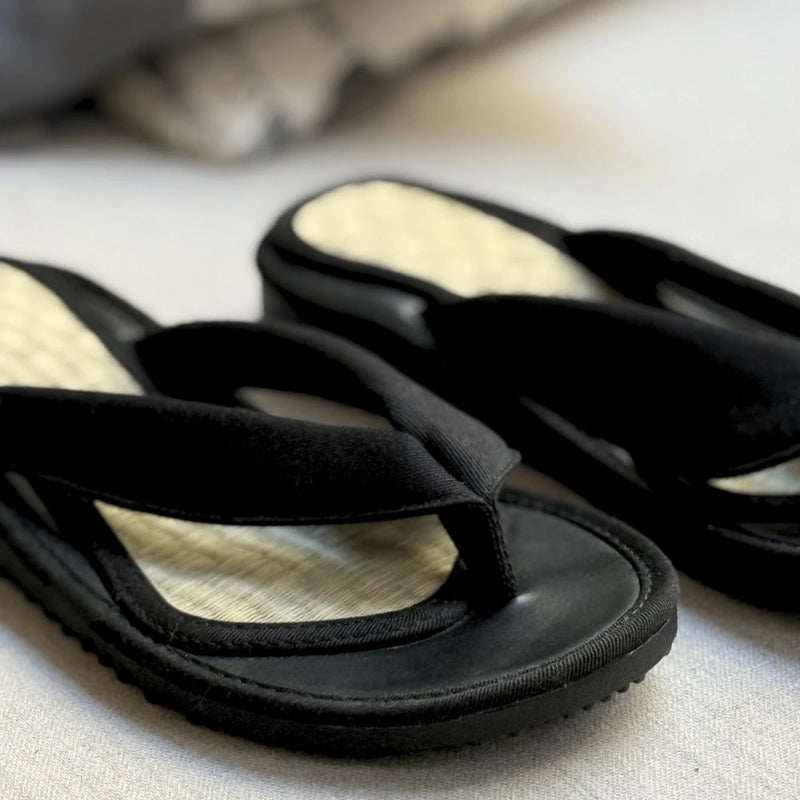 HOMARE sandals