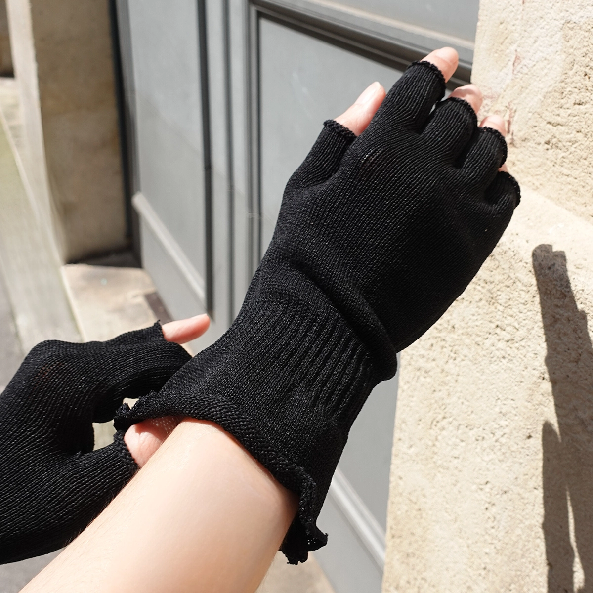 Anti-UV Mitten